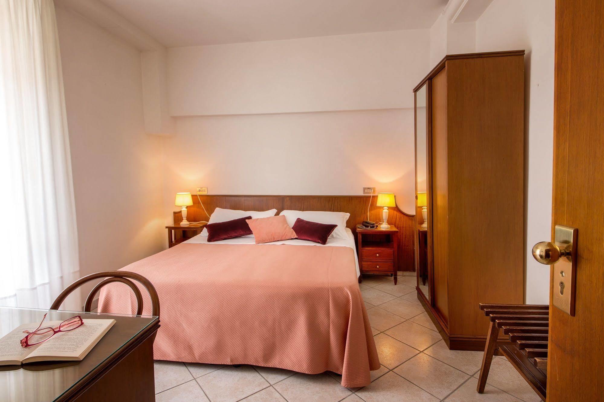 Hotel San Francesco 3*